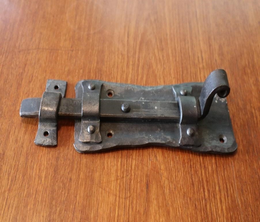 Blacksmithing: Forge a Gate Latch