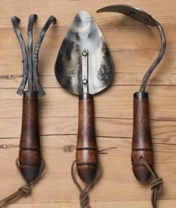 Blacksmithing: Forge a Set of Gardening Tools