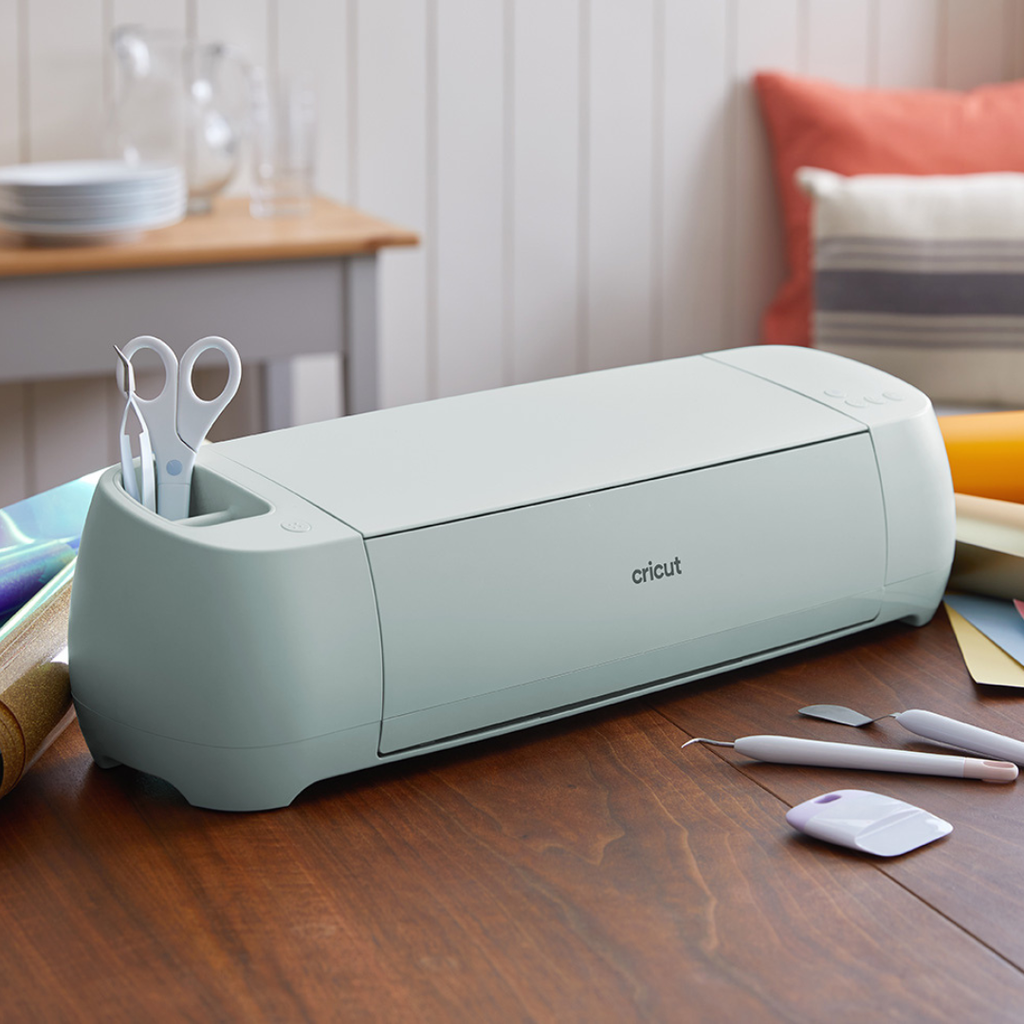 Volunteer Appreciation: Get Cutting with the Cricut!