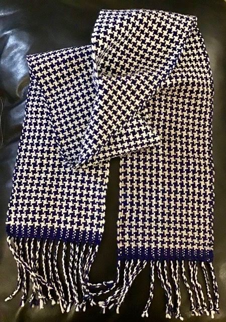 Weave-Along: Houndstooth Check on the Rigid Heddle Loom