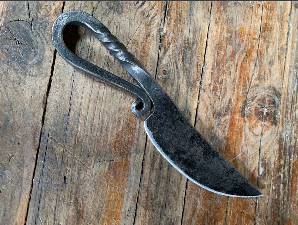 Forge: Bladesmithing a Blacksmith's Knife
